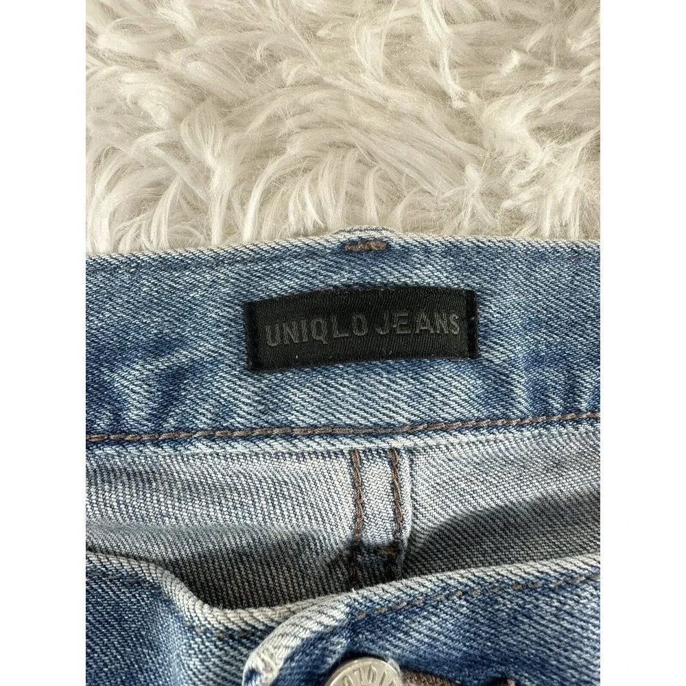 Uniqlo‎ Men’s Jeans Slim Straight Distressed Mid-Rise Medium Wash Pants Size 32